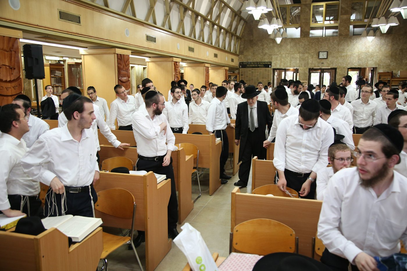 הקעמפ של עולם הישיבות • צפו בתמונות