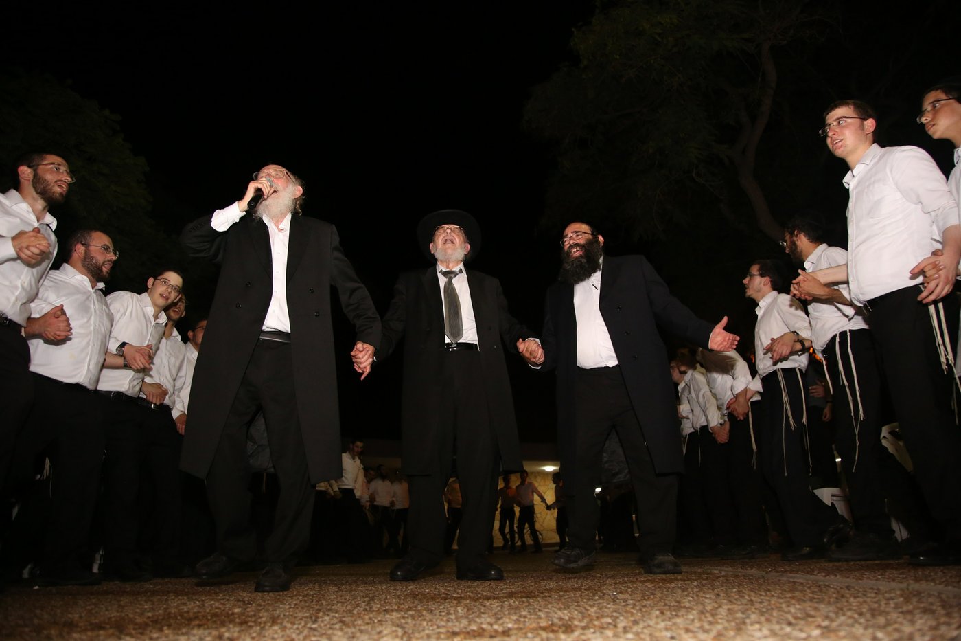 הקעמפ של עולם הישיבות • צפו בתמונות