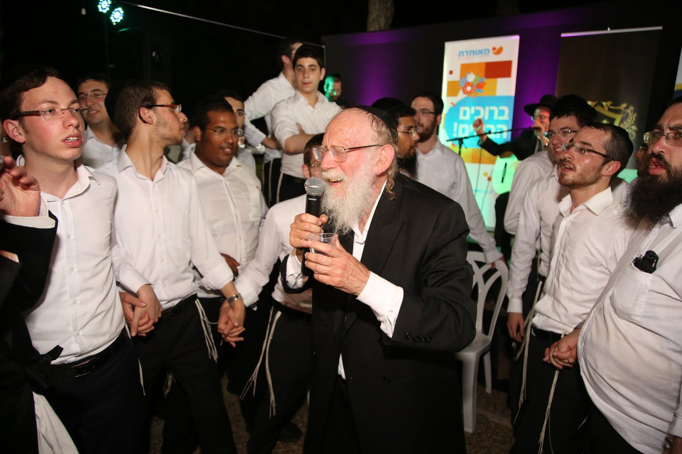 הקעמפ של עולם הישיבות • צפו בתמונות