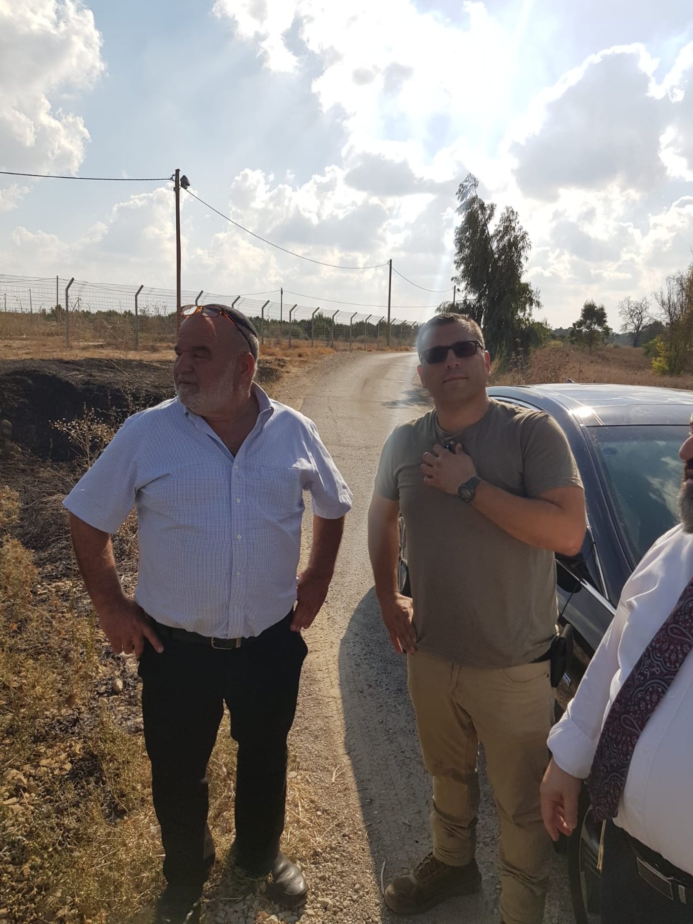 ח"כ דני סיידה נקלע לשריפה מבלון תבערה. צפו