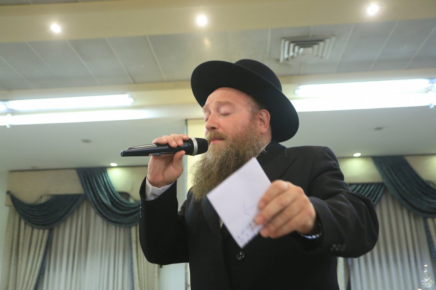 שמחת בר המצווה לנכד גאב"ד ביקאווסק • גלריה