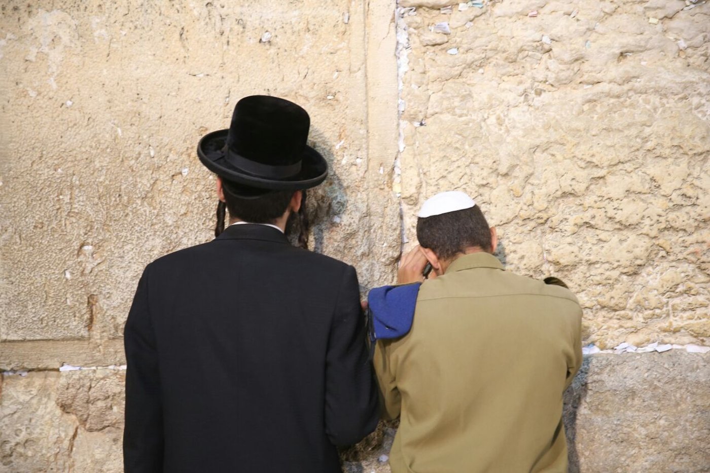 בְּרַחֲמֶיךָ הָרַבִּים בָּאנוּ לְפָנֶיךָ • סליחות בכותל המערבי