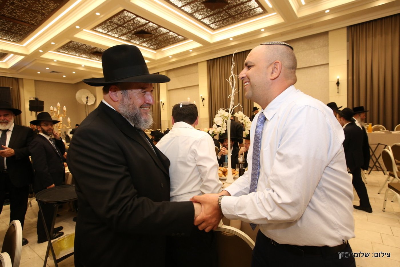 הרב אליעזר סורוצקין חיתן את בנו • צפו בגלריה