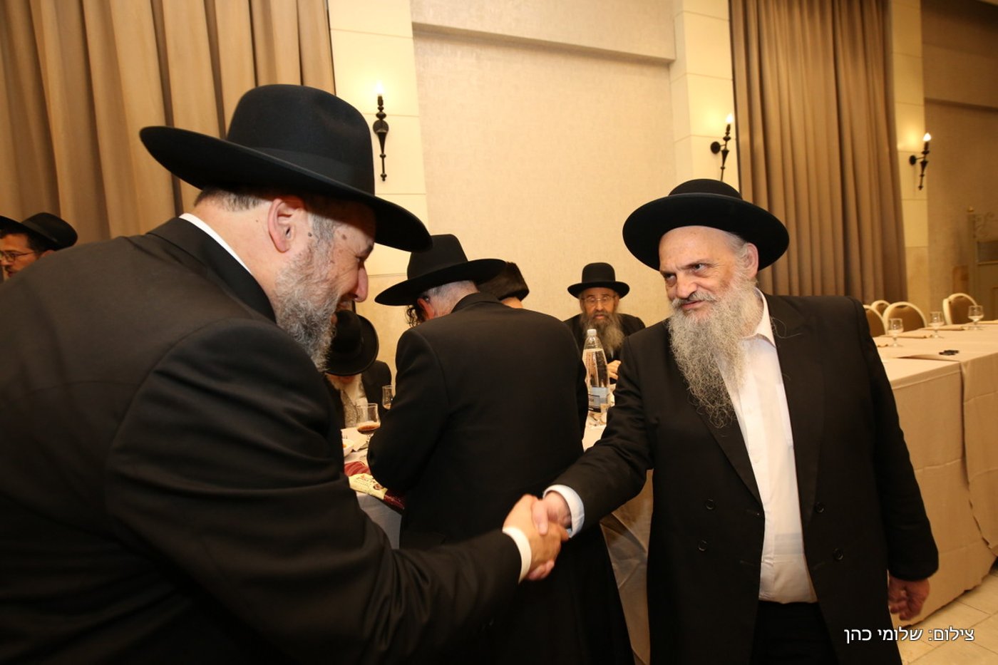 הרב אליעזר סורוצקין חיתן את בנו • צפו בגלריה