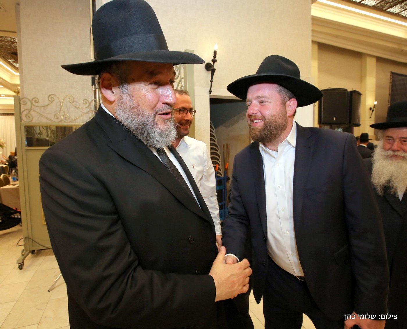 הרב אליעזר סורוצקין חיתן את בנו • צפו בגלריה