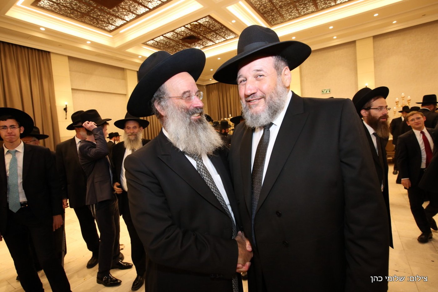 הרב אליעזר סורוצקין חיתן את בנו • צפו בגלריה