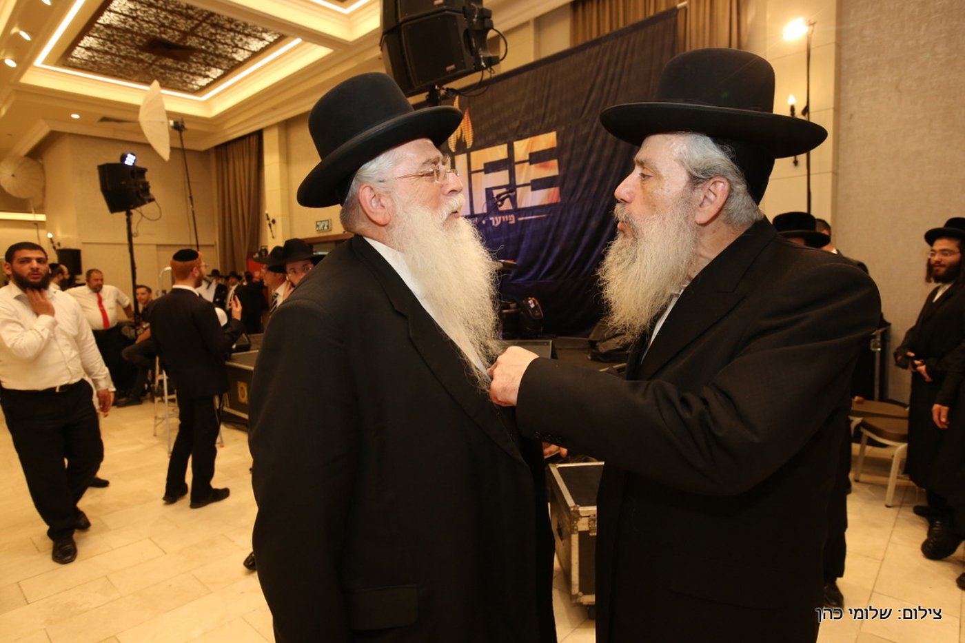 הרב אליעזר סורוצקין חיתן את בנו • צפו בגלריה