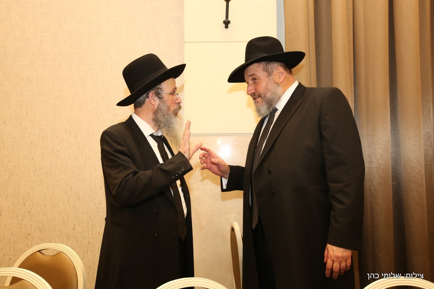 הרב אליעזר סורוצקין חיתן את בנו • צפו בגלריה