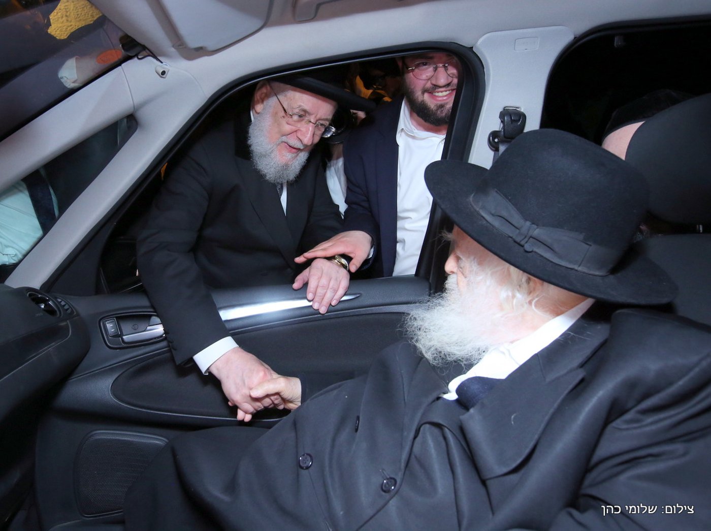 הרב אליעזר סורוצקין חיתן את בנו • צפו בגלריה