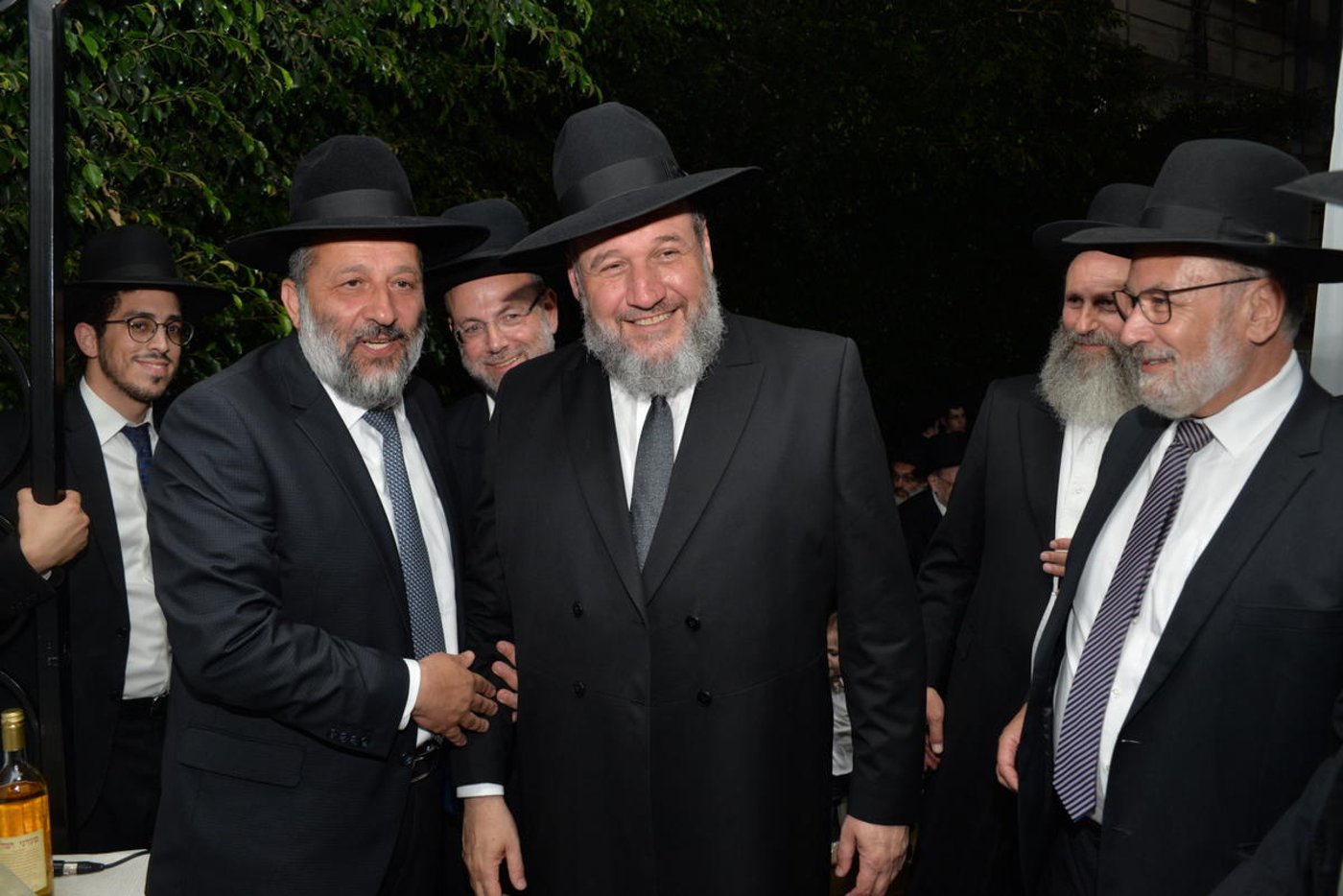 הרב אליעזר סורוצקין חיתן את בנו • צפו בגלריה