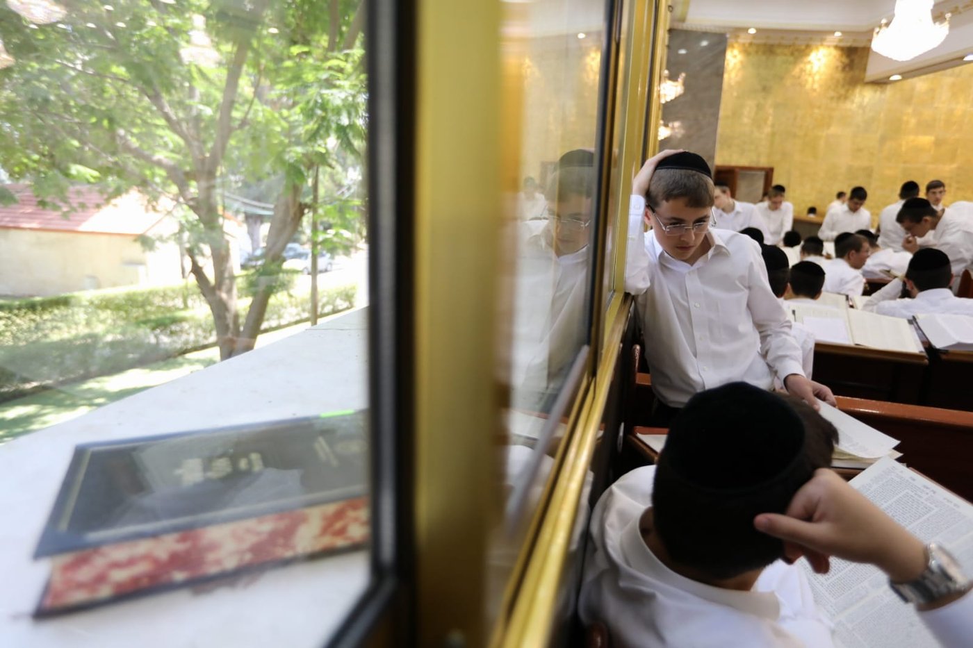 א-ל-ו-ל ב"עטרת שלמה": כך פתחו את הזמן