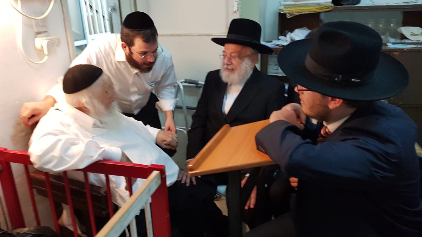 מרן הגר"ח קנייבסקי על חולדאי: "תתפטרו ממנו"