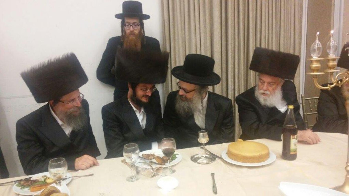 תיעוד: שבע ברכות לבן היושב ראש  החסידי
