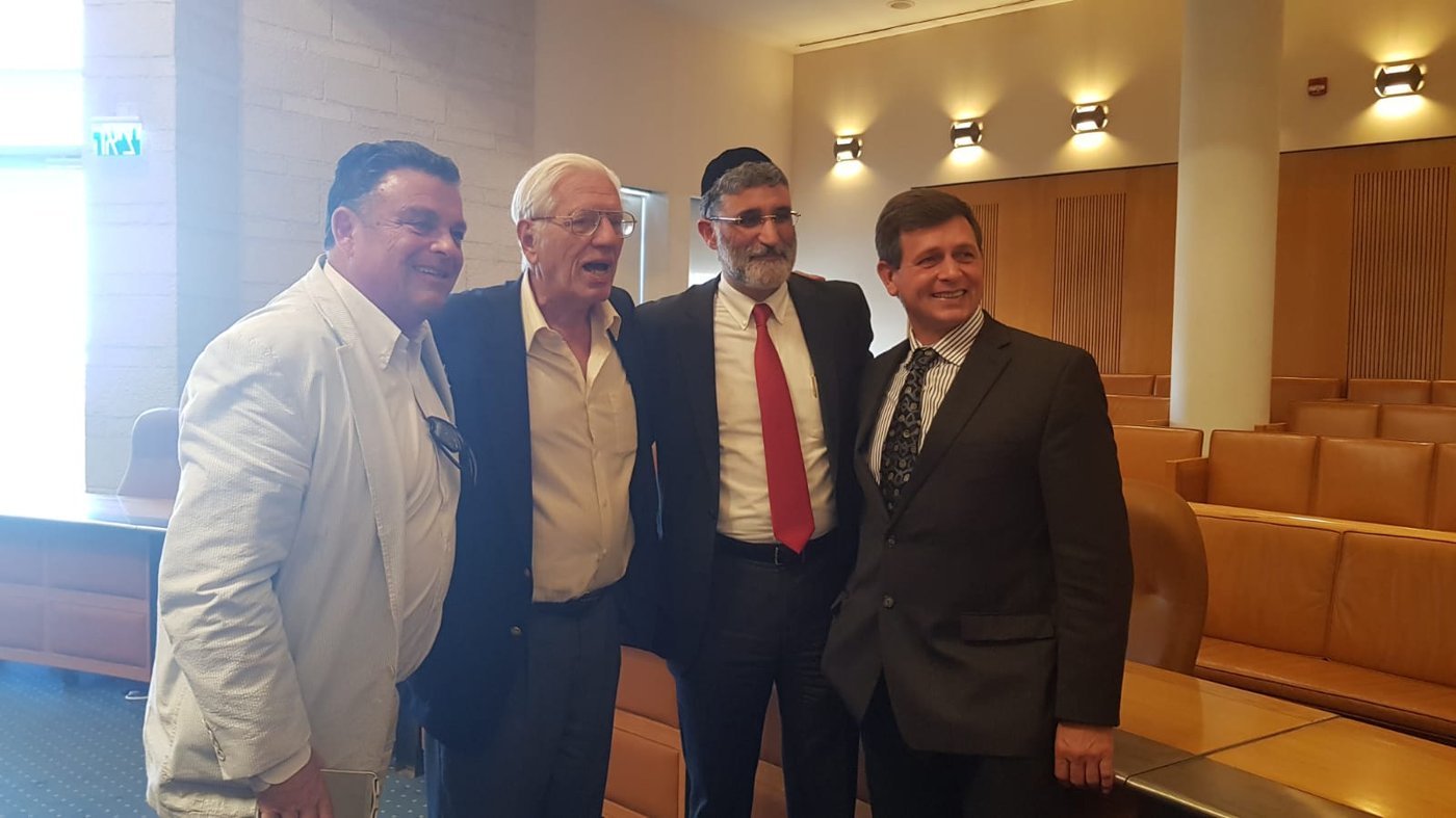 חברי הפרלמנט מארגנטינה נעזרו בחבר המועצה חיים כהן