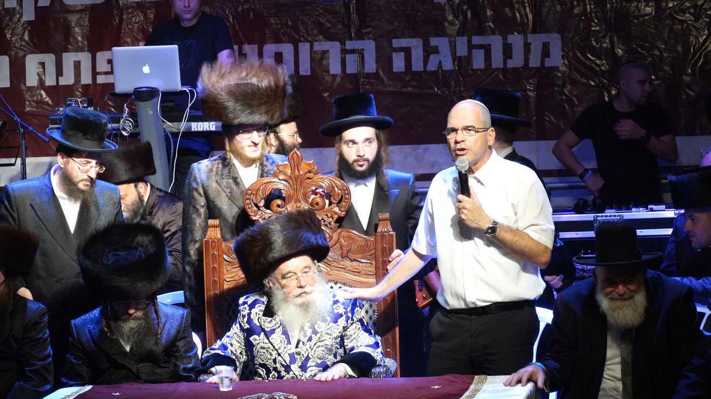 50 אלף איש בשמחה הגדולה בישראל בחצר מישקולץ בפתח תקוה