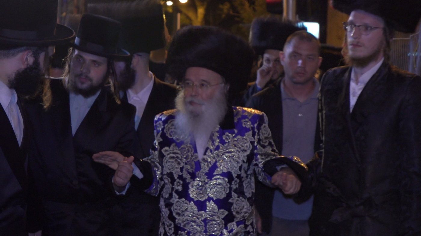 50 אלף איש בשמחה הגדולה בישראל בחצר מישקולץ בפתח תקוה