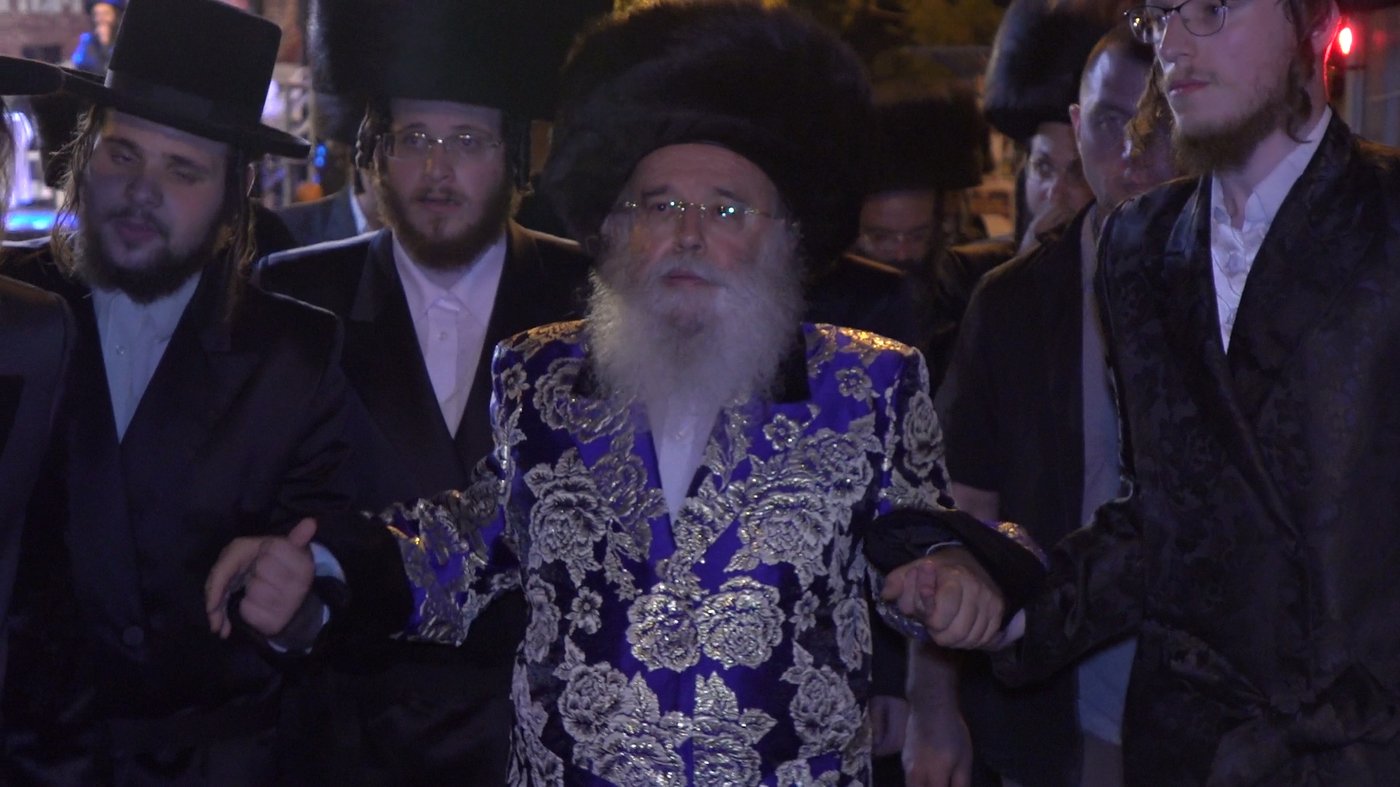 50 אלף איש בשמחה הגדולה בישראל בחצר מישקולץ בפתח תקוה