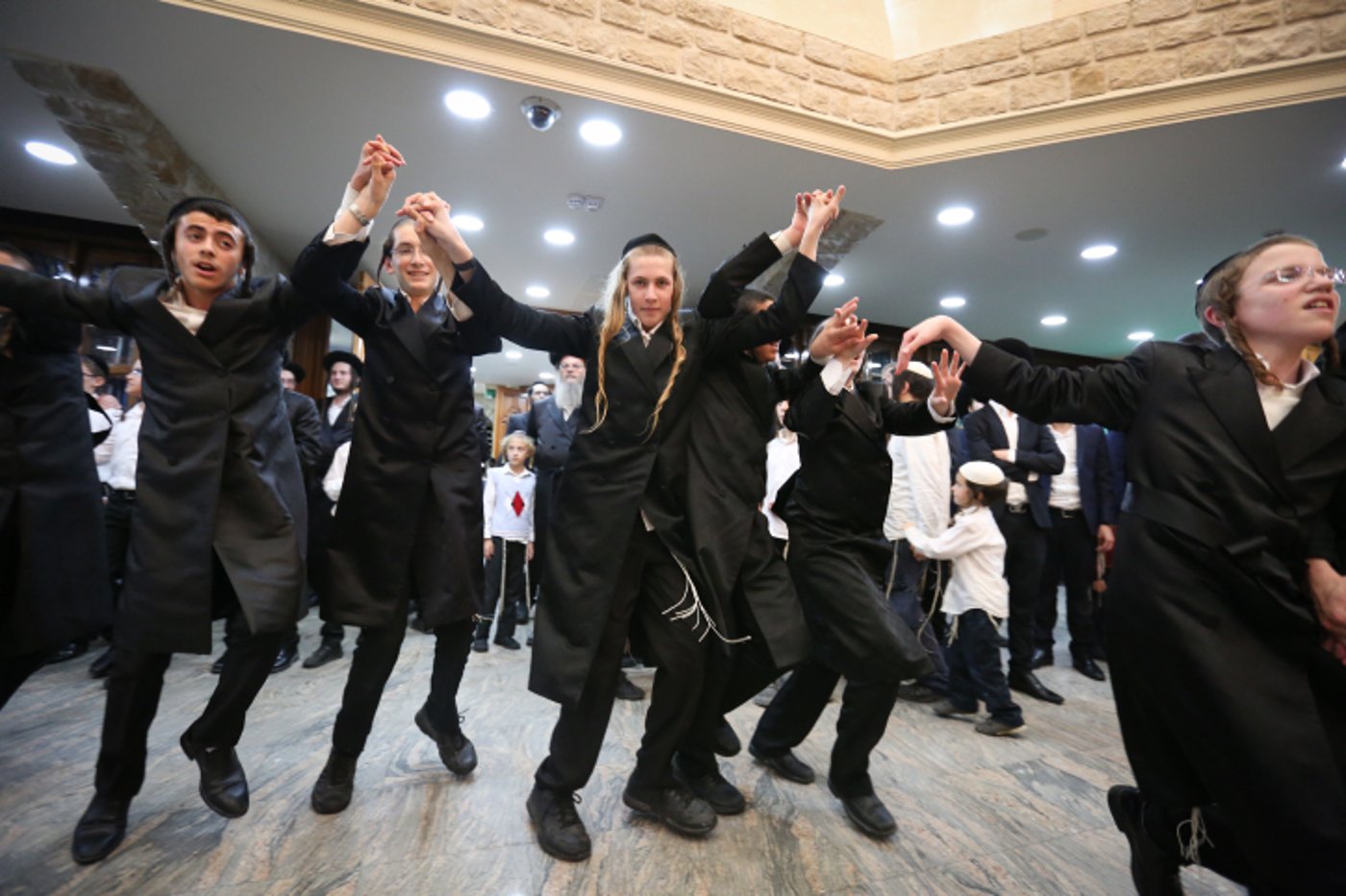 הרשימה: היכן תחגגו הלילה שמחת בית השואבה?