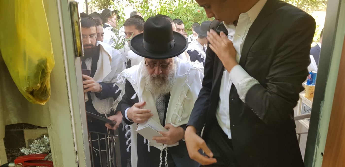 תיעוד: הושענא רבא במעונם של הראשונים לציון