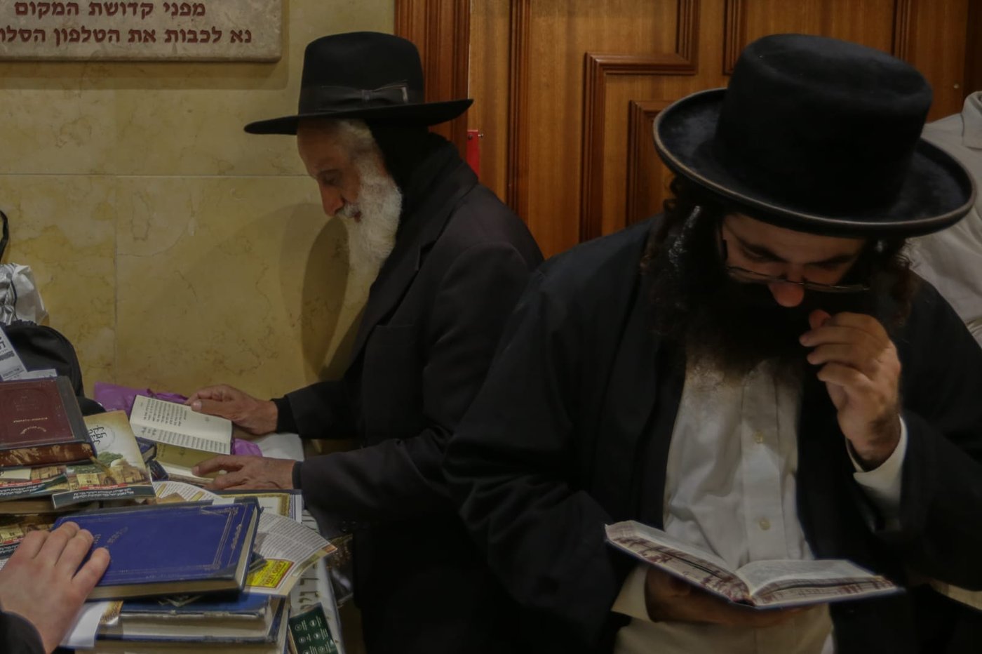אלפים הגיעו החל מאמש לקבר רחל • גלריה