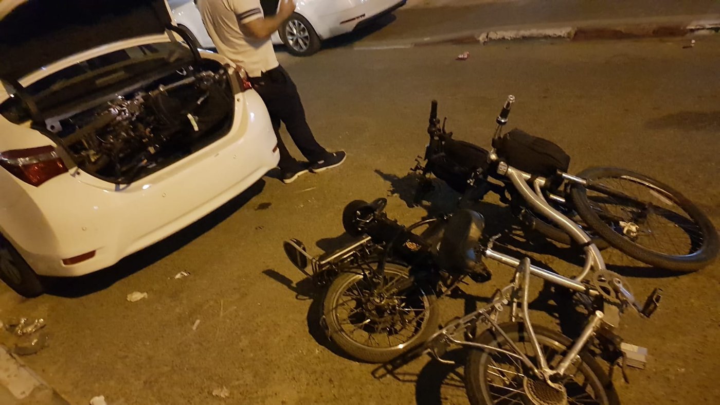 כוחות פשטו על מחסן הגנבים; שניים נעצרו