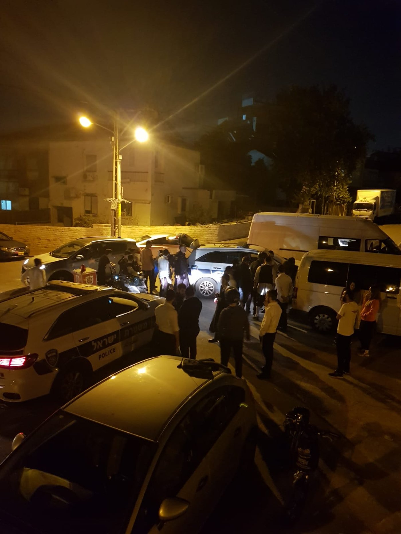 שלושה צעירים נתפסו על חם בזמן פריצה לדירה