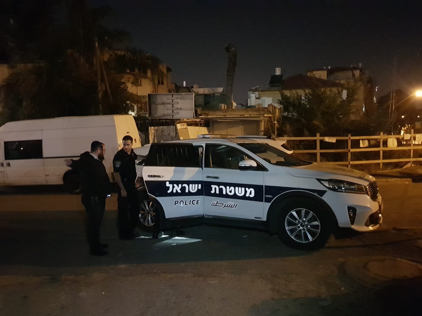 שלושה צעירים נתפסו על חם בזמן פריצה לדירה