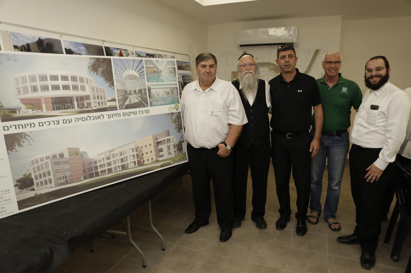 יו"ר קקל מר דני עטר בסיור במרכז 'עלה' בני ברק, עם תפילה לתושבי הדרום