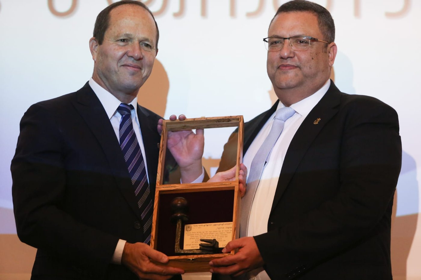 משה ליאון: "אני מתיישב על כסאו של דוד המלך"