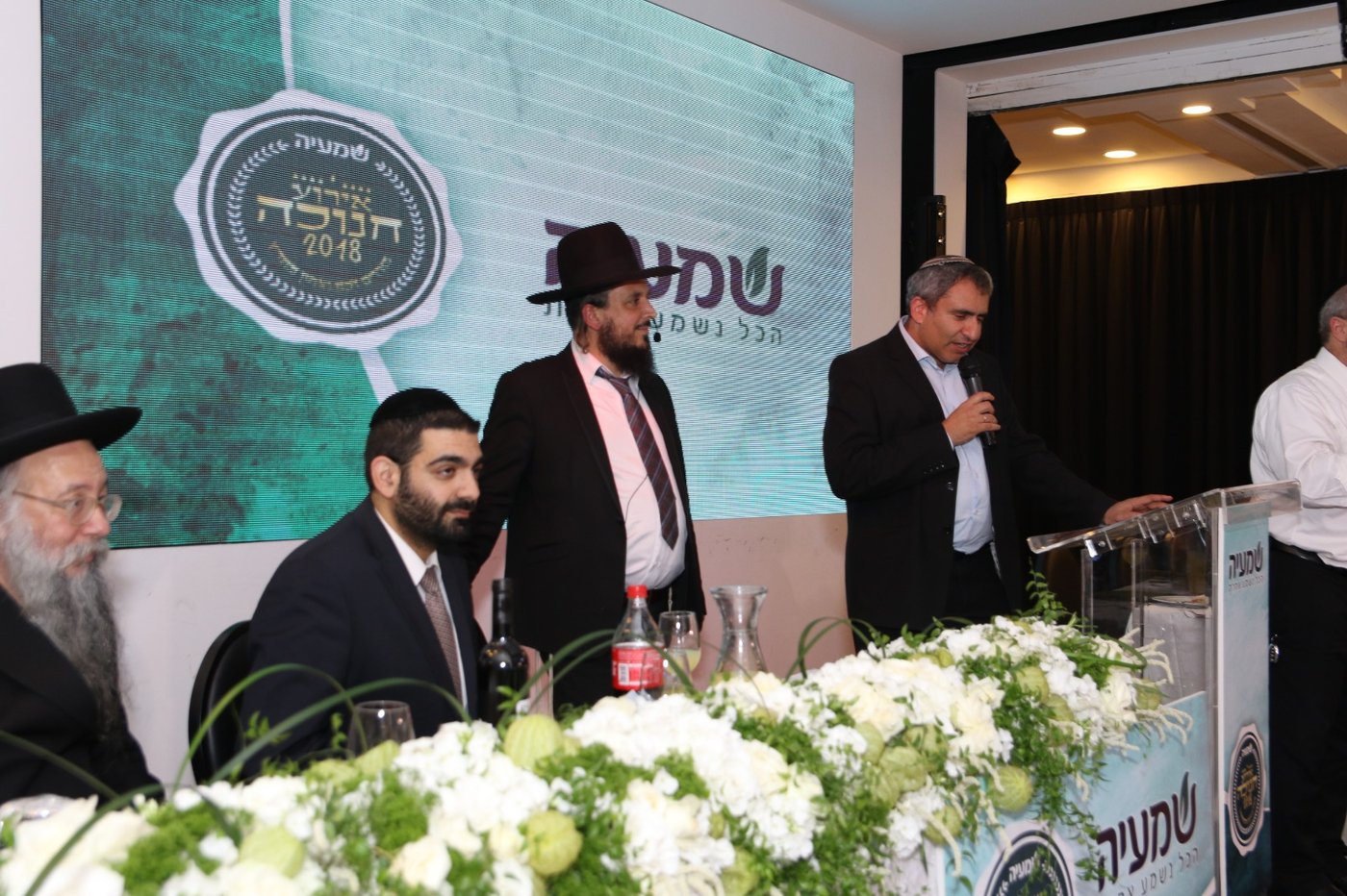 השרים והח"כים איחלו חנוכה שמח לחרשים בשפת הסימנים