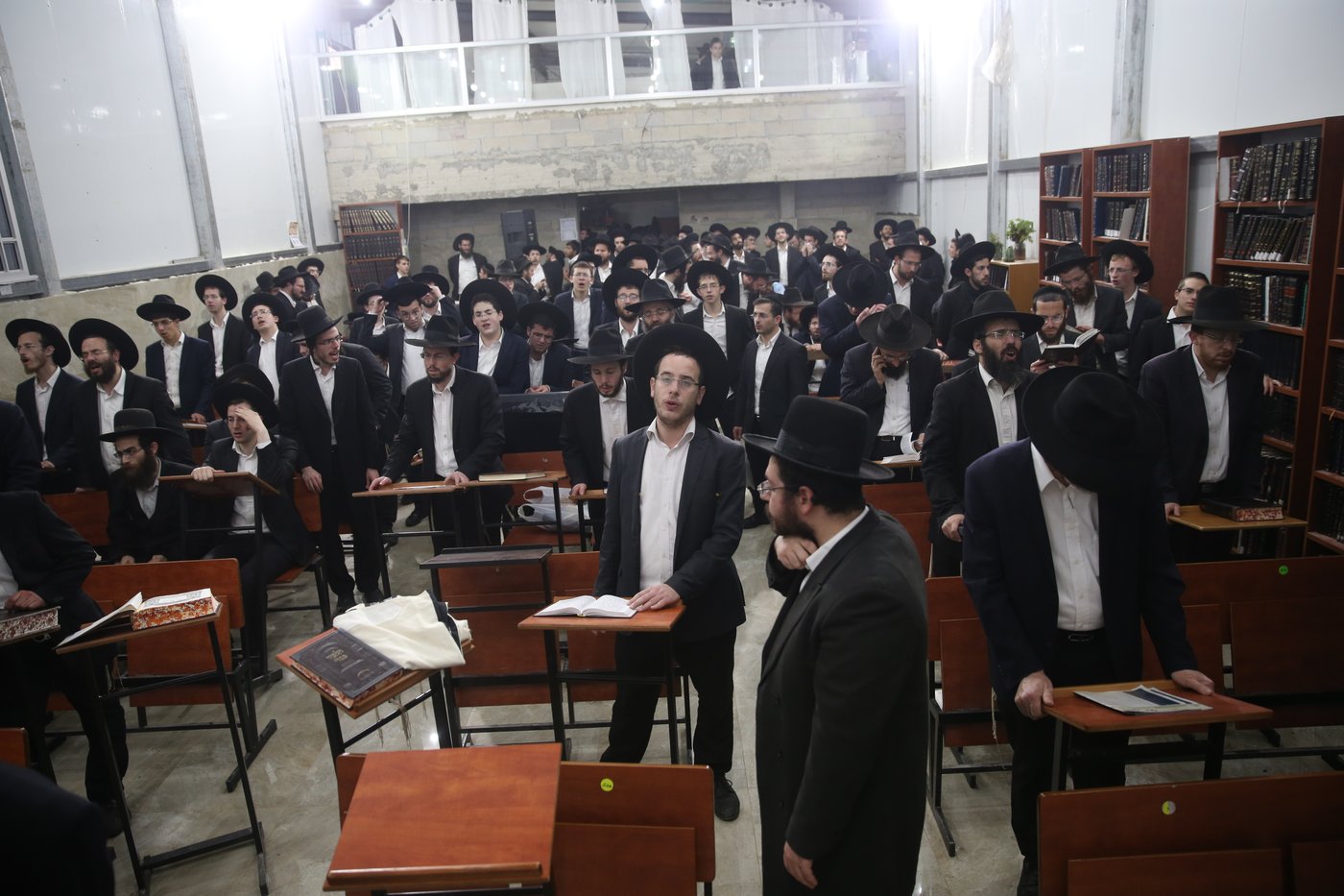 מפגיני 'הפלג' הצליחו להשתלט על הניידת ולשחרר עצורים