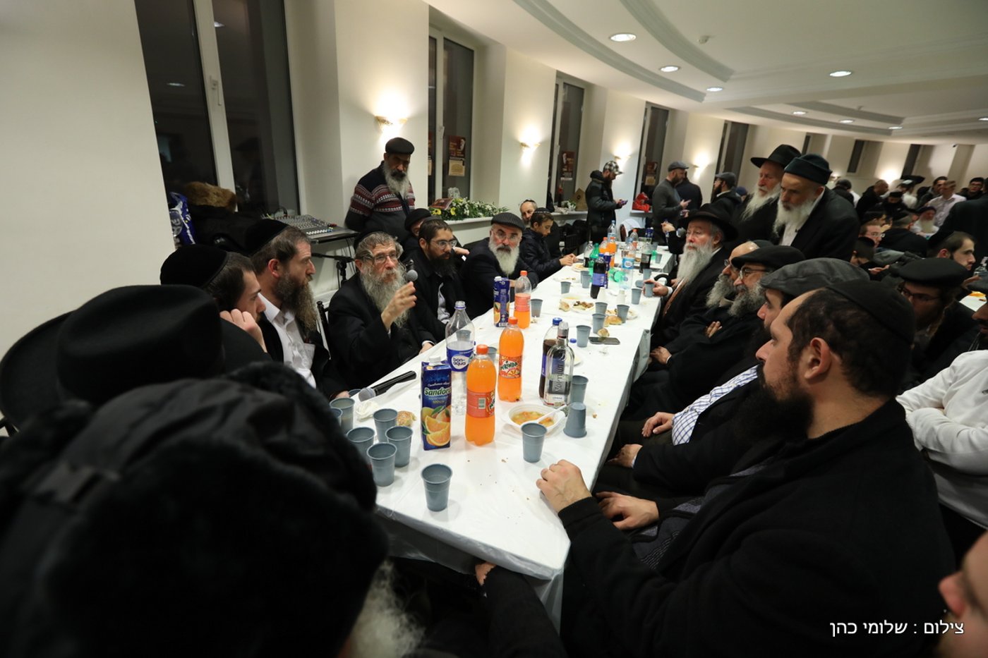 אלפים בציונו של בעל התניא בהאדיטש • צפו