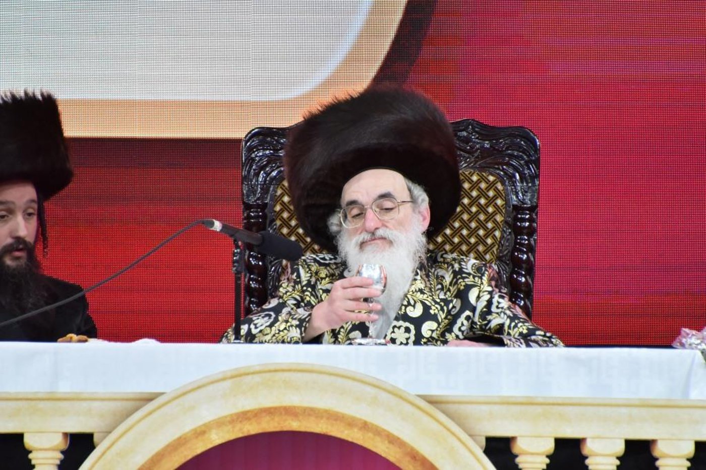 "ראש השנה לחסידות" בויז'ניץ: תיעוד ענק