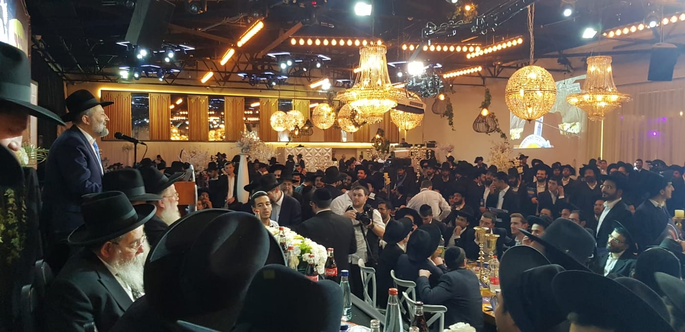הרב שלום בער ואריה דרעי סיכמו על סכום