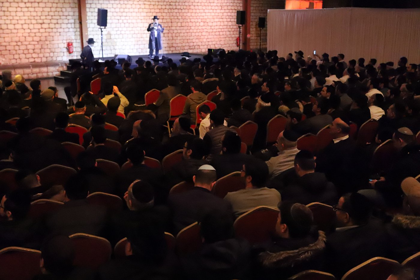 עצרת הספד בצרפת על הרב של 'רש"י שול'