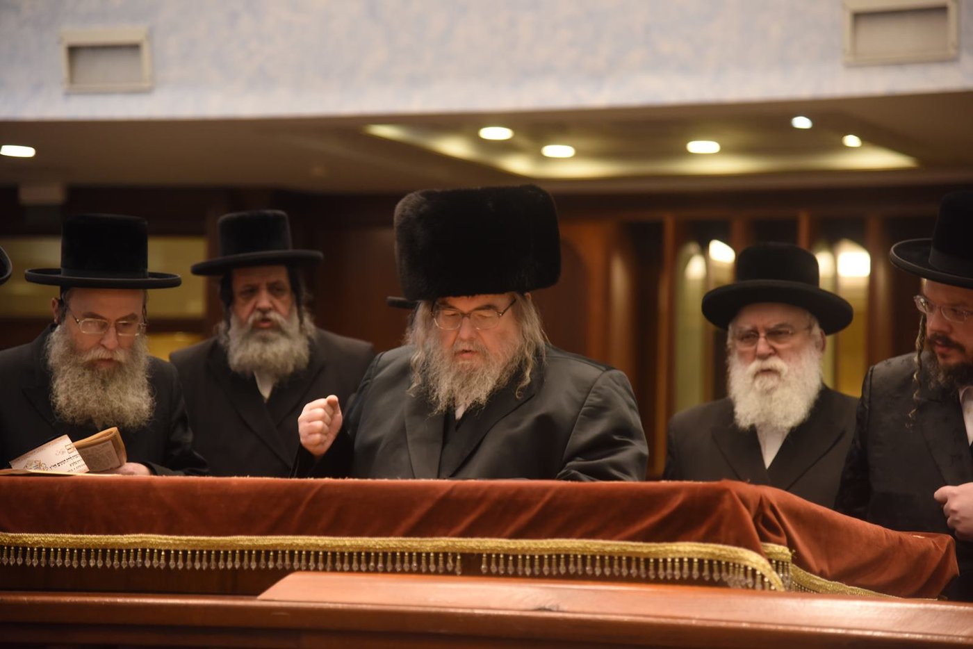 בבעלזא חגגו בברית מילה ו'קרישמע-ליינען'