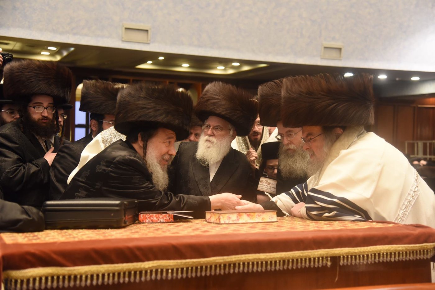בבעלזא חגגו בברית מילה ו'קרישמע-ליינען'