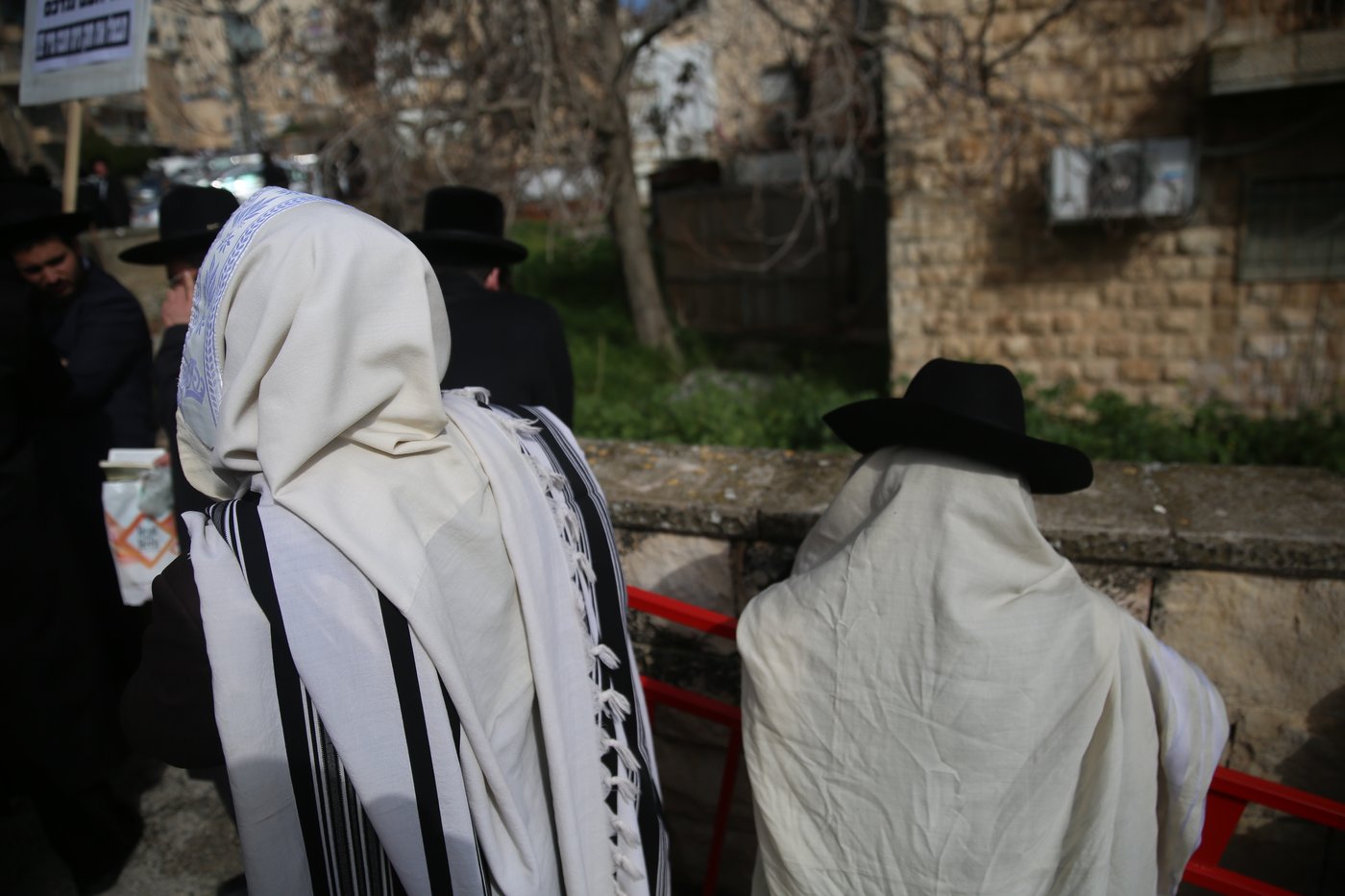 תיעוד: הקיצוניים הפגינו מול לשכת הגיוס
