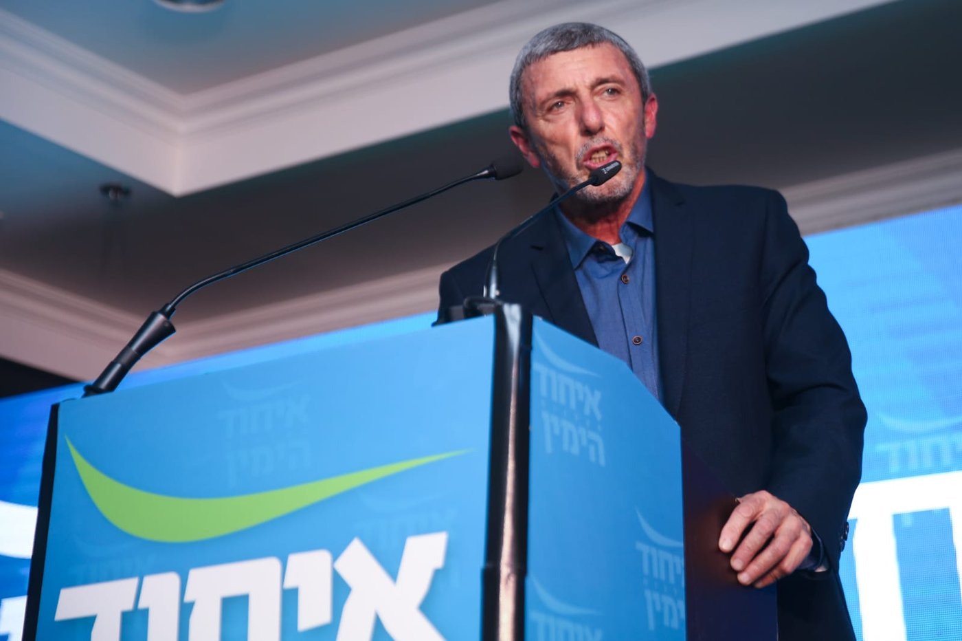 רפי פרץ, הערב