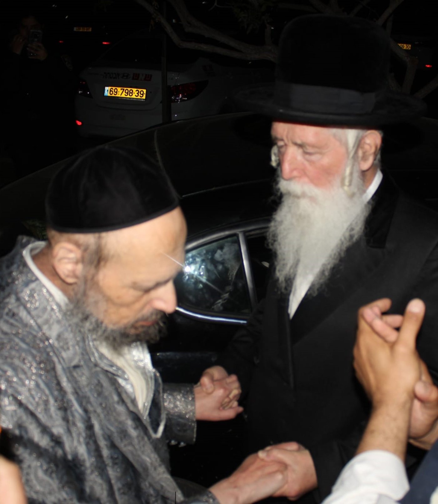 כשהגרי"ד גרוסמן והגר"ד קוק פגשו את שחקני הכדורגל