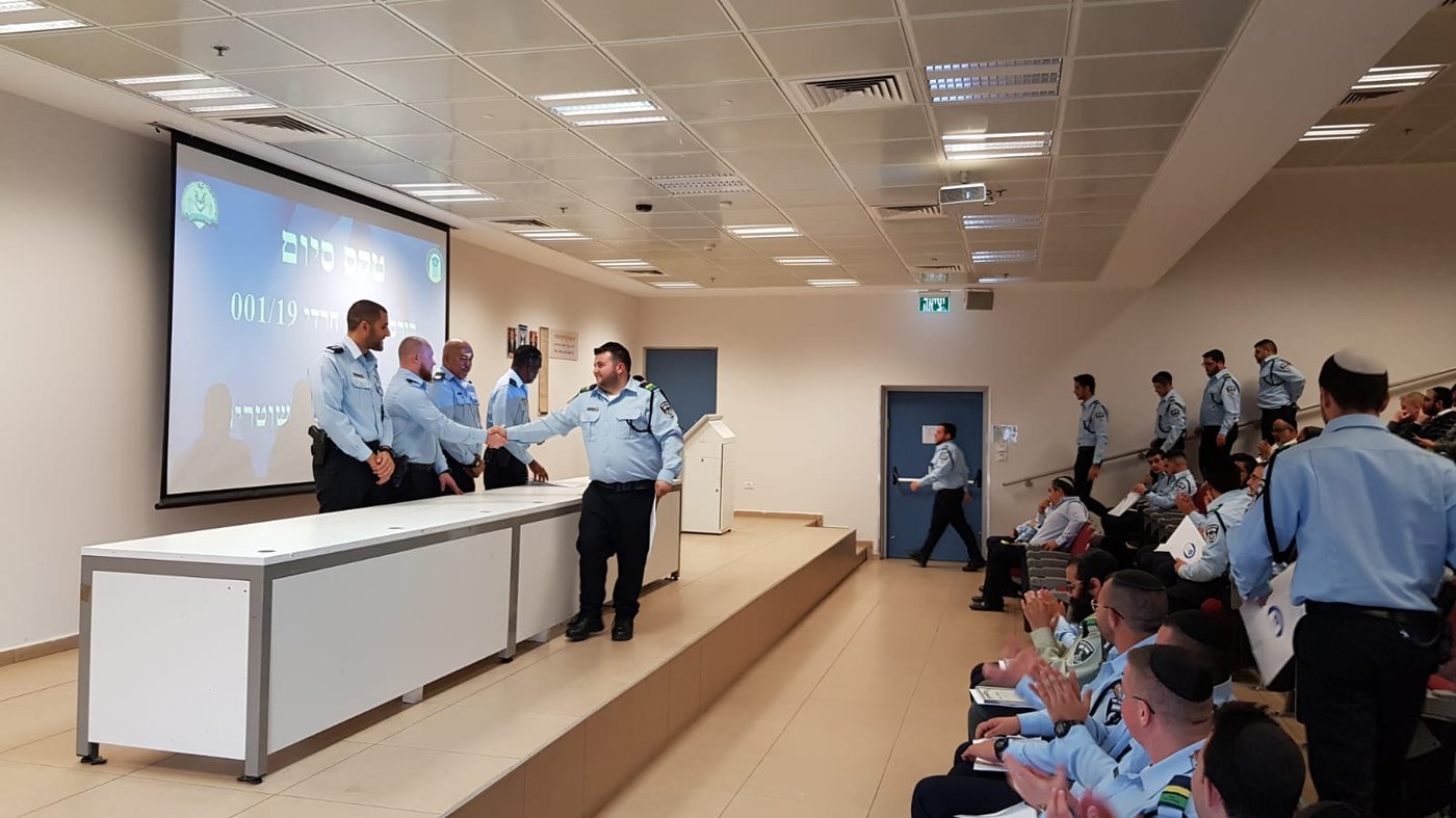 21 חרדים סיימו את קורס השיטור: יטפלו באירועים בשטח