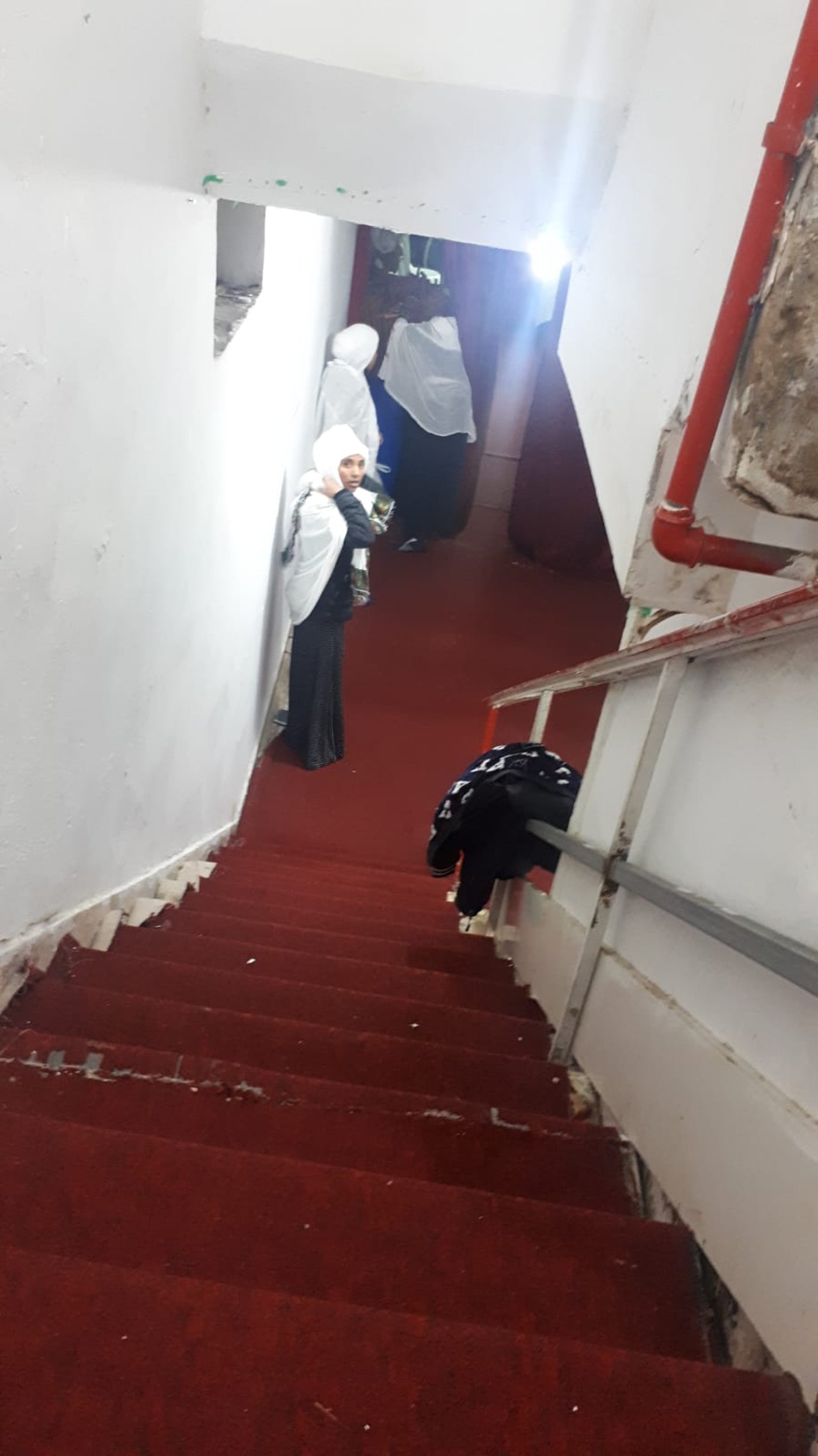 רמי גרינברג פינה שתי כנסיות של מסתננים