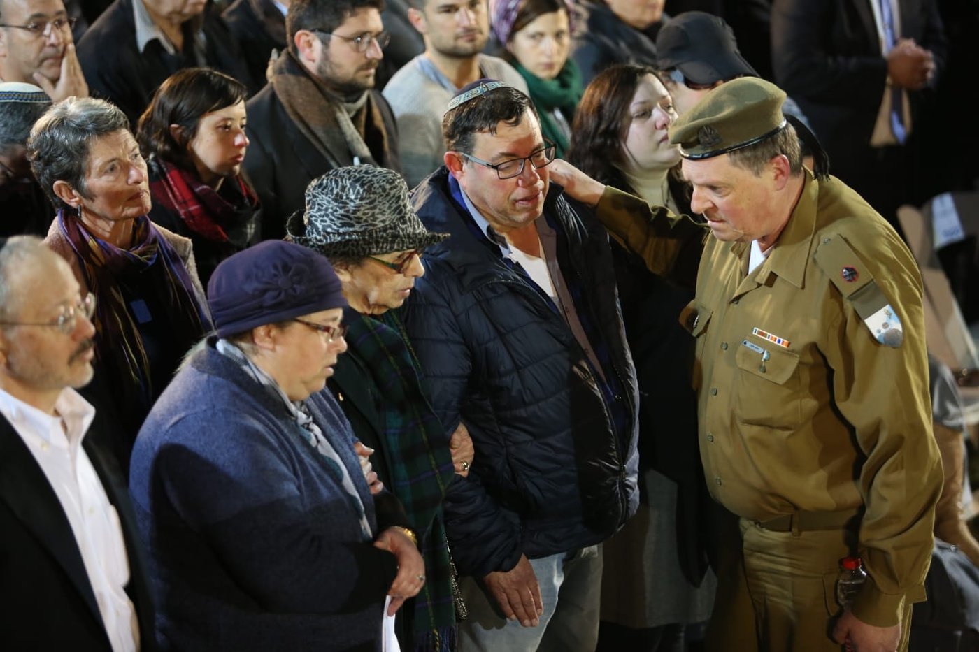 הלווייתו של זכריה באומל הי"ד בהר הרצל