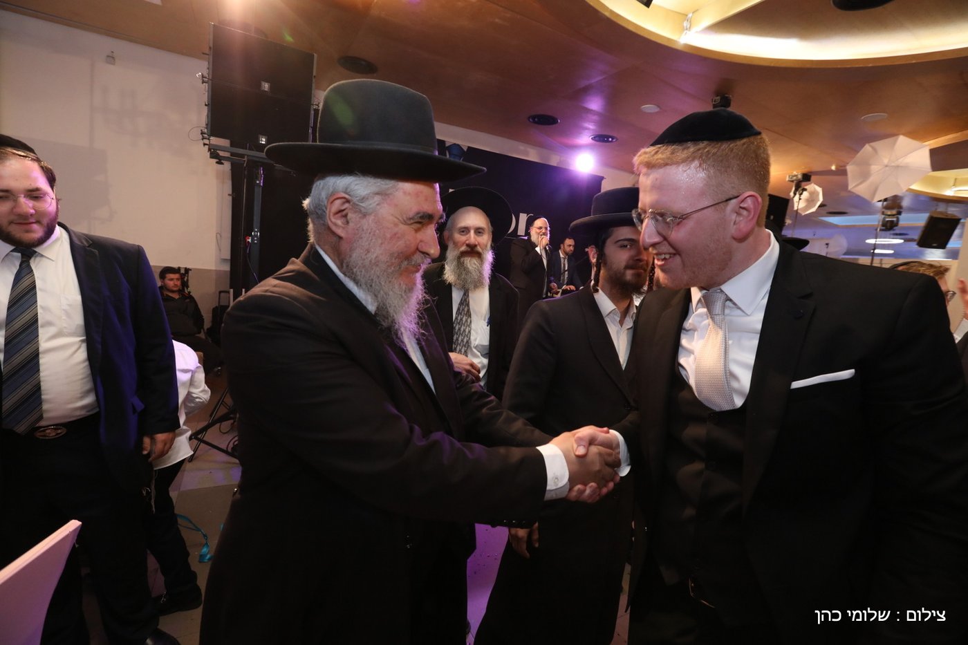 מזל טוב! אבי רבינא - התחתן • צפו בגלריה