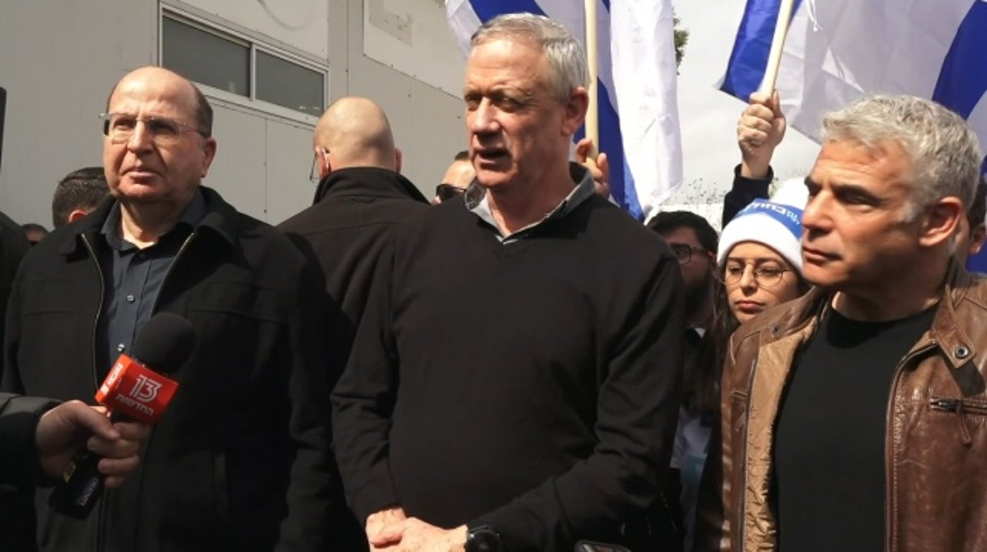 בכירי כחול לבן