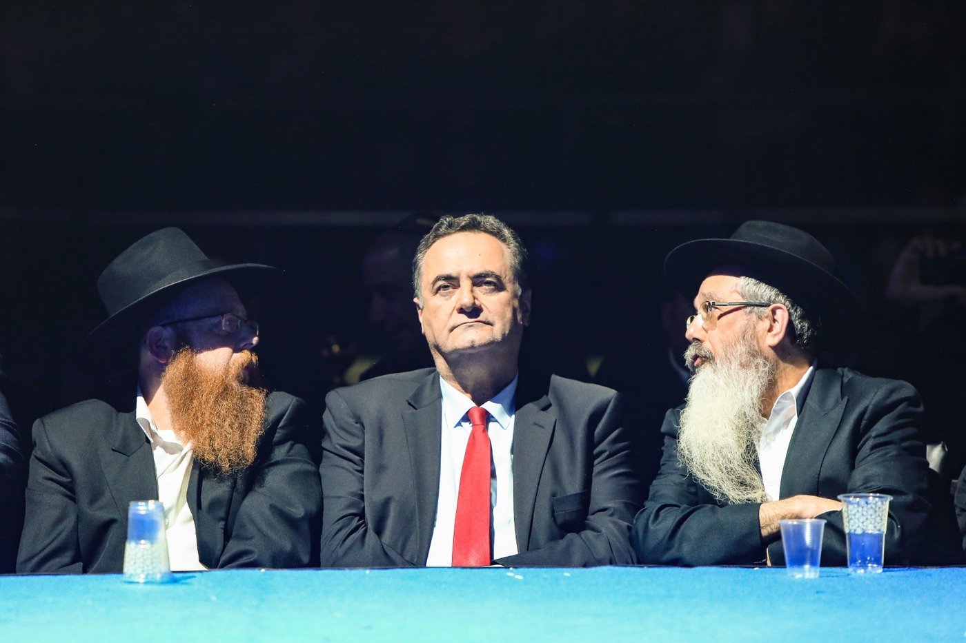 החב"דניקים מילאו את נוקיה ביום הולדתו של הרבי מליובאוויטש