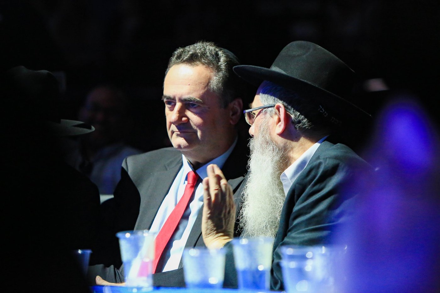 החב"דניקים מילאו את נוקיה ביום הולדתו של הרבי מליובאוויטש