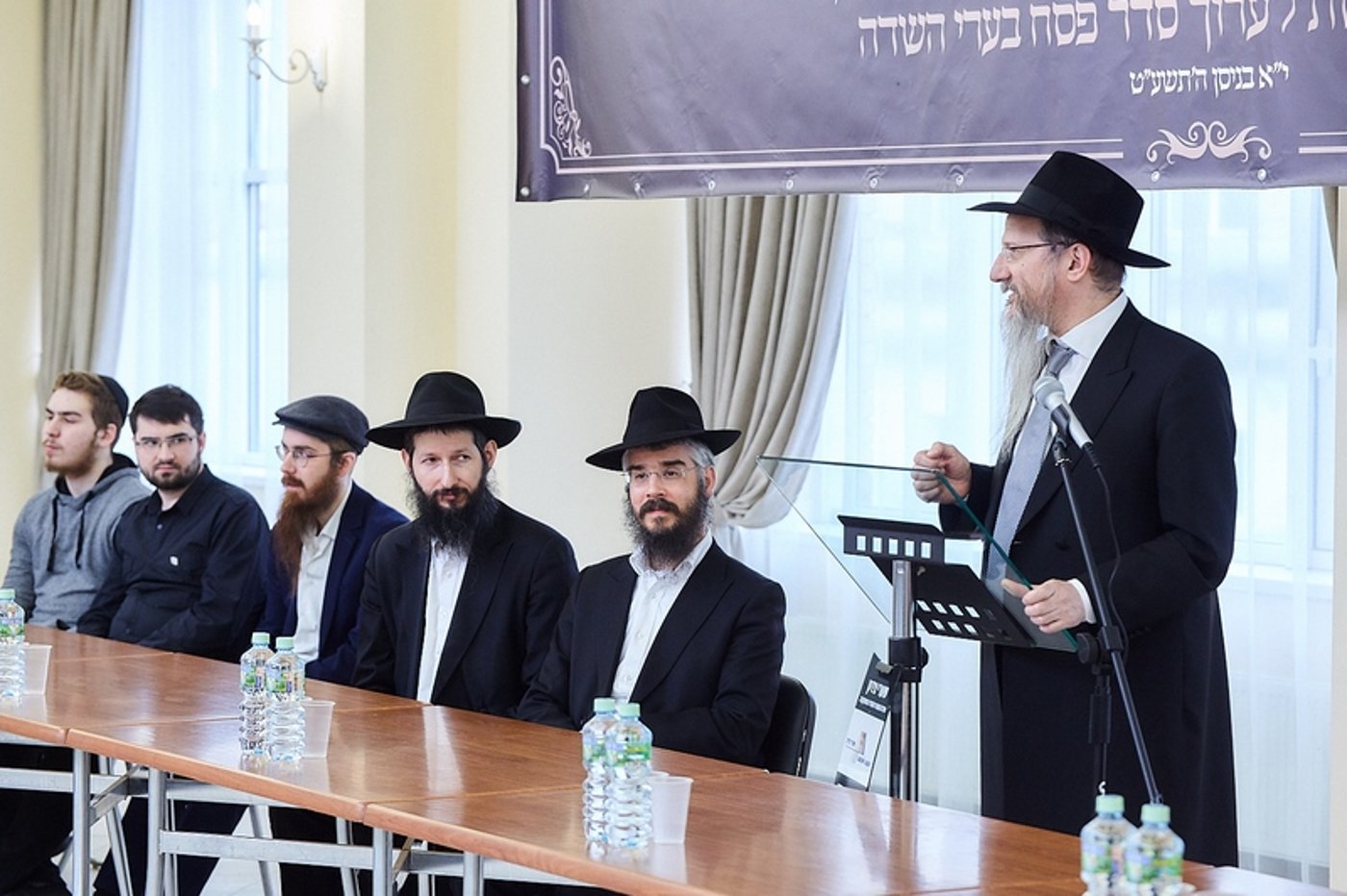 הבחורים יערכו כ-70 סדרי פסח ציבוריים ברוסיה