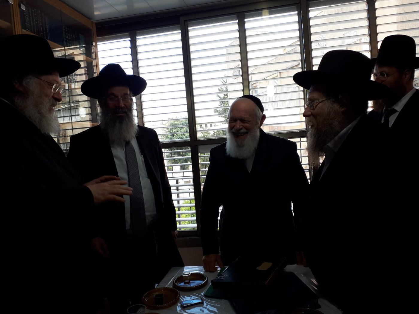 האדמו"ר לרבני העיר בני ברק: החזון איש החשיב את ויז'ניץ