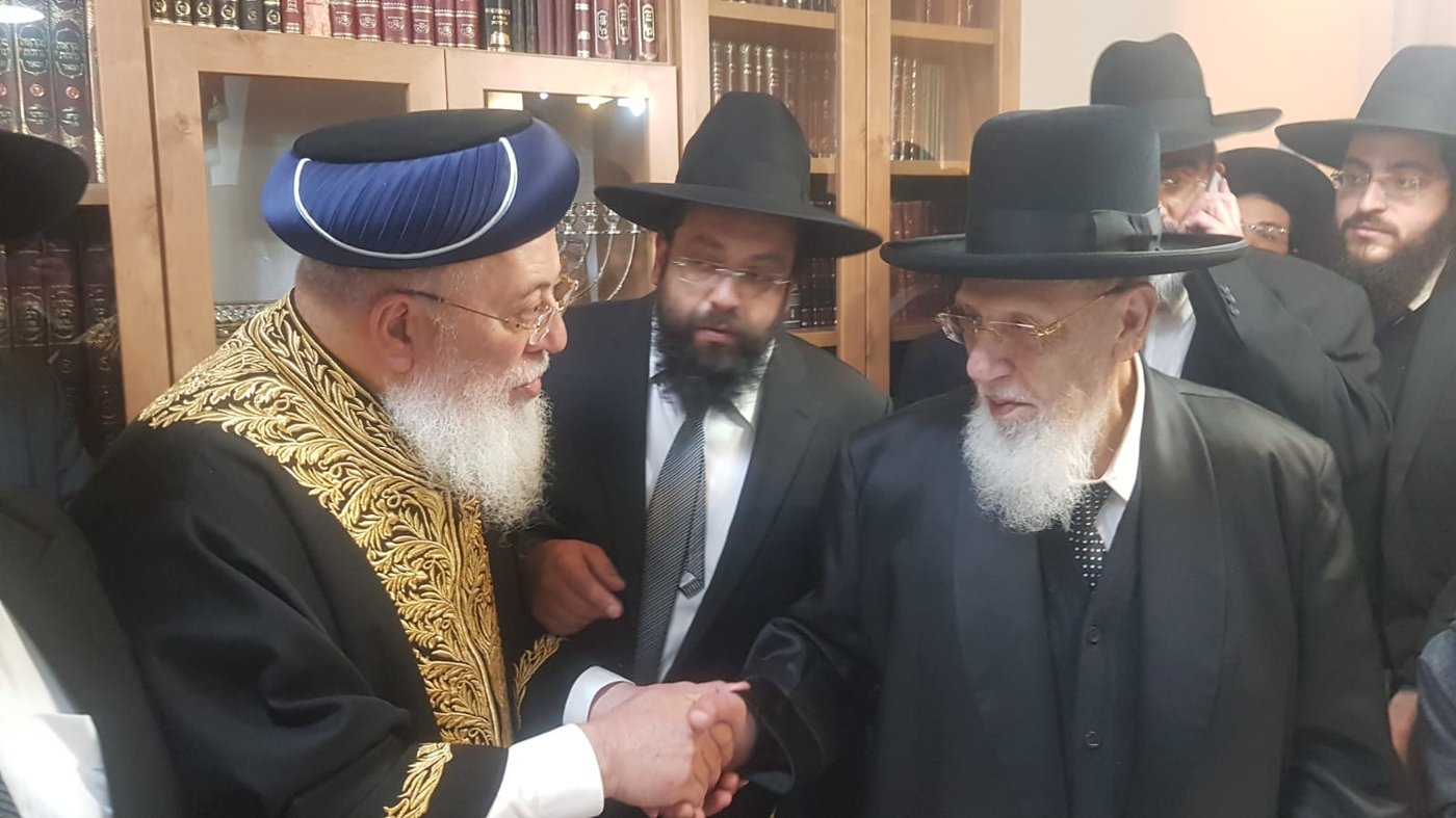 ביקור חג: הגר"ש עמאר במעונו של הגר"ש כהן